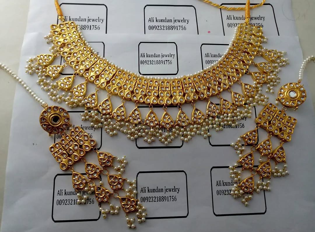 Necklace Set