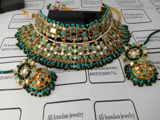 Necklace set