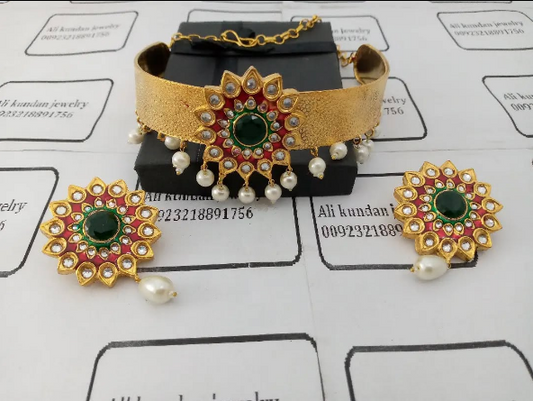Choker set