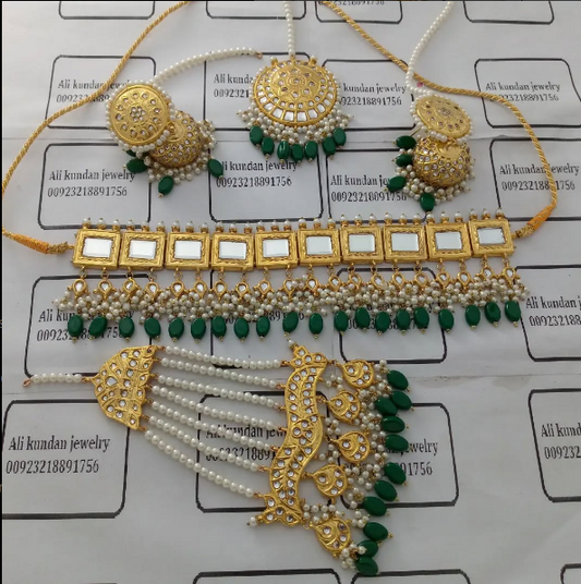 Choker set