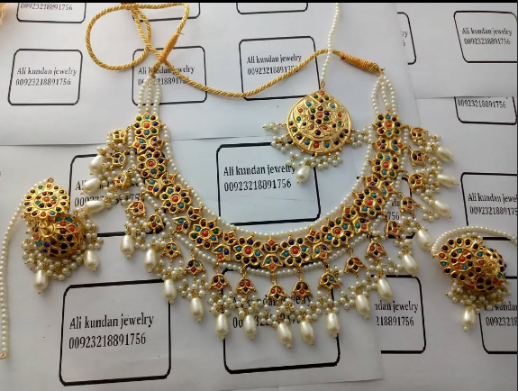 Neklace set