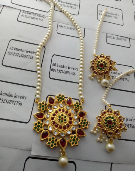 pendant set