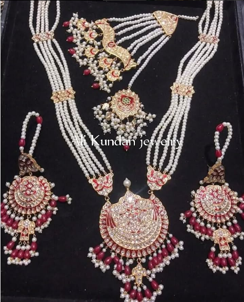Bridal set